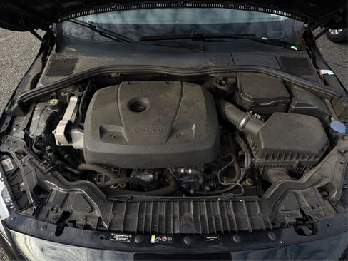 Used 2017 Volvo S60 T5 Dynamic w/ Vision Package image 11