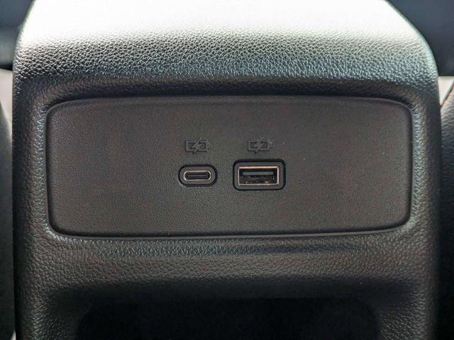 Used 2025 Chevrolet Trax RS w/ Driver Confidence Package FWD image 14