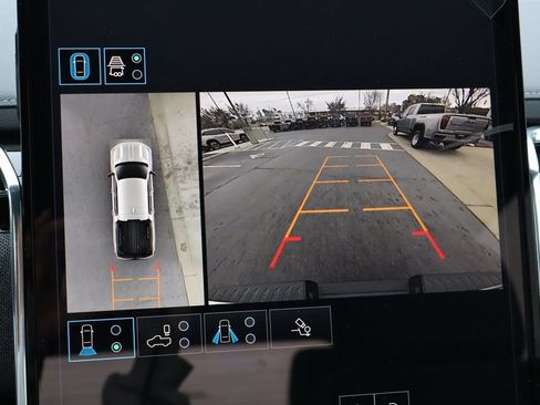 New 2026 GMC Sierra EV Elevation image 18