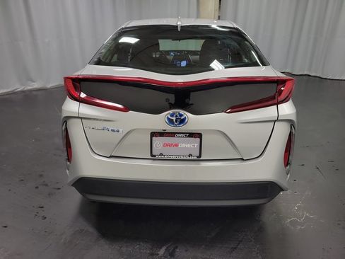 Used 2018 Toyota Prius Prime Plus w/ Protection Package FWD image 7