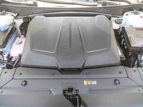 New 2025 Kia EV6 Wind image 29