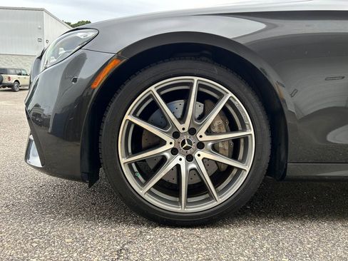Used 2022 Mercedes-Benz E 350 Sedan image 6