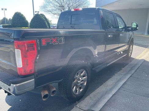 Used 2017 Ford F350 Lariat w/ Lariat Ultimate Package image 4