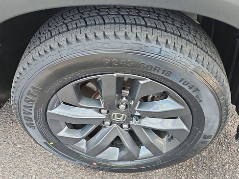 Used 2021 Honda Ridgeline Sport image 10