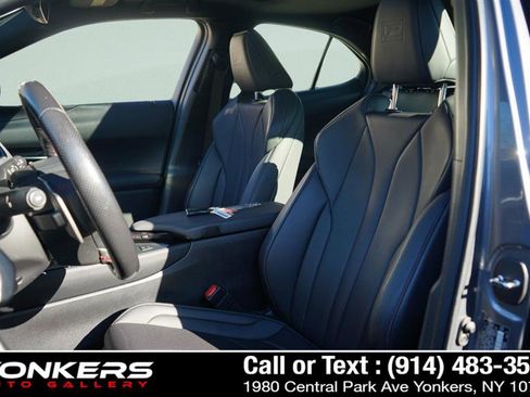Used 2020 Lexus UX 250h F Sport image 56