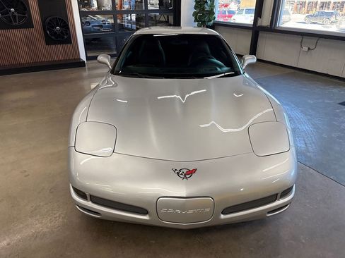Used 2002 Chevrolet Corvette Z06 w/ Memory Pkg image 24