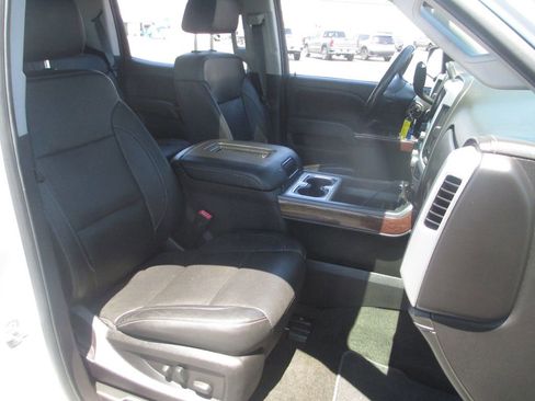 Used 2018 GMC Sierra 1500 SLT AWD/4WD image 26