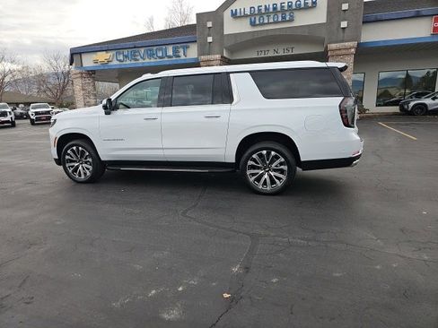 New 2026 Chevrolet Suburban High Country image 56