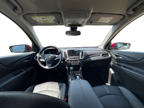 Used 2022 Chevrolet Equinox Premier image 22