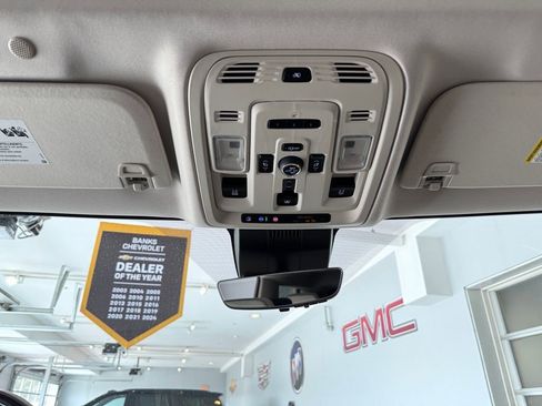 Certified 2023 GMC Yukon Denali w/ Advanced Technology Package AWD/4WD image 26