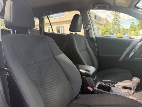 Used 2016 Toyota RAV4 LE AWD/4WD image 26