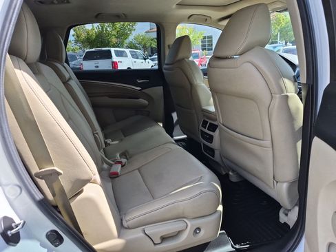 Used 2020 Acura MDX w/ Technology Package AWD/4WD image 29