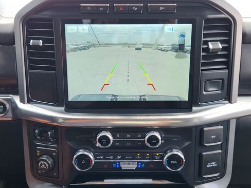 Used 2022 Ford F150 Lariat w/ FX4 Off-Road Package AWD/4WD image 18