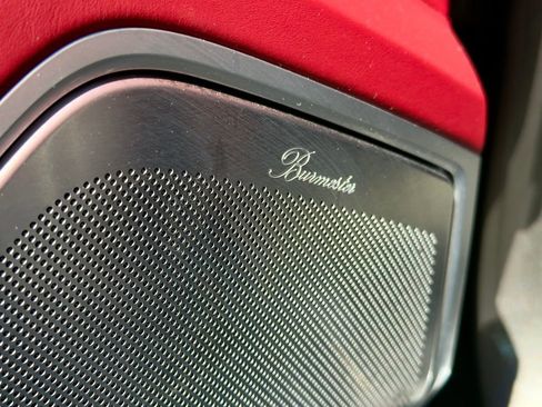 Used 2019 Porsche Cayenne Turbo image 13