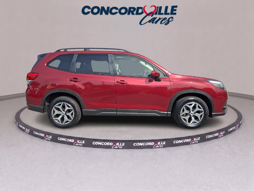 Certified 2024 Subaru Forester Premium AWD/4WD image 8