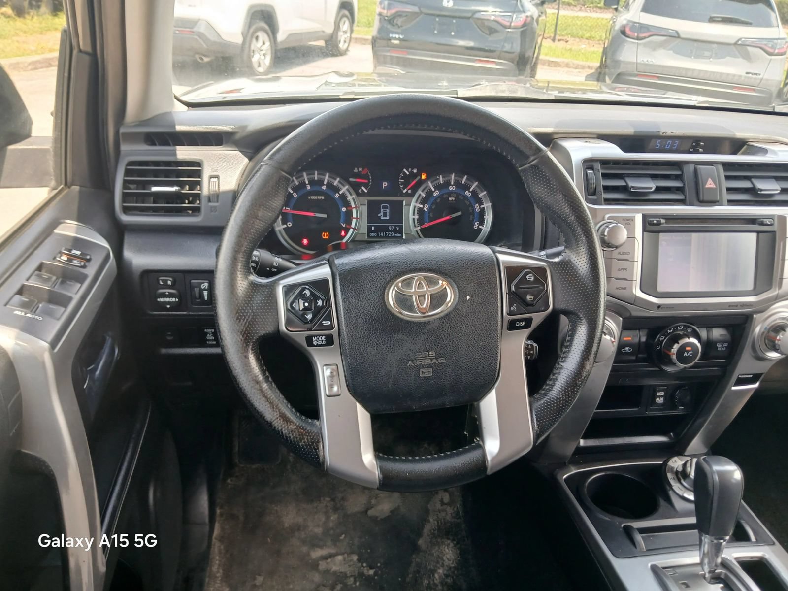 Used 2017 Toyota 4Runner SR5 AWD/4WD image 21