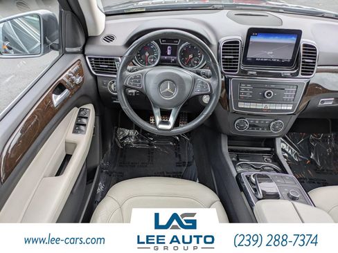 Used 2019 Mercedes-Benz GLE 400 4MATIC w/ Premium 3 Package image 15