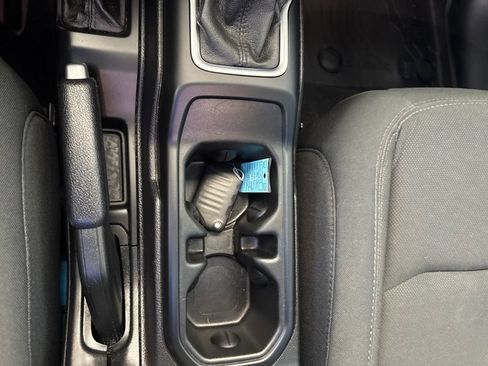 Used 2021 Jeep Wrangler Sport AWD/4WD image 22