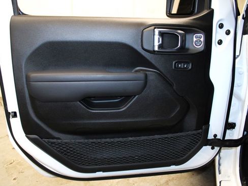 New 2026 Jeep Gladiator Sport image 24