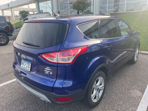 Used 2016 Ford Escape SE AWD/4WD image 3