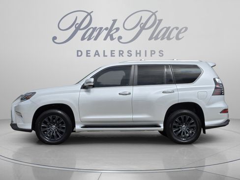 Certified 2023 Lexus GX 460 Luxury w/ Sport Design Package AWD/4WD image 2