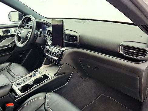 Used 2022 Ford Explorer ST w/ Equipment Group 401A image 26