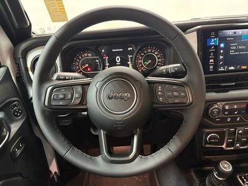 New 2026 Jeep Gladiator Sport image 15