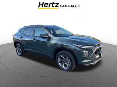 Used 2025 Chevrolet Trax LT