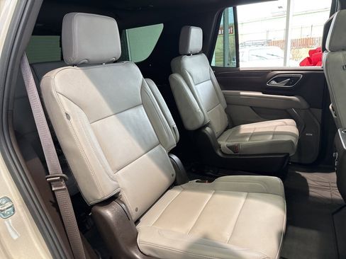 Used 2023 Chevrolet Tahoe Z71 w/ Luxury Package image 53