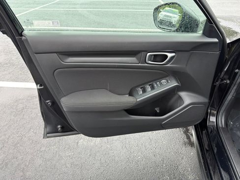 Used 2024 Honda Civic Sport image 12