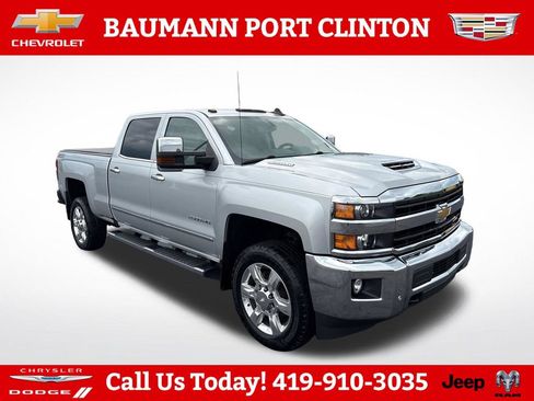 Used 2019 Chevrolet Silverado 2500 LTZ w/ Duramax Plus Package AWD/4WD image 8