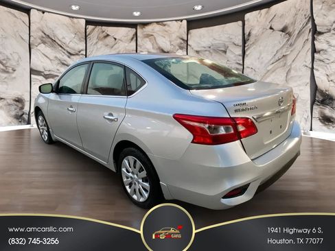 Used 2019 Nissan Sentra S FWD image 12