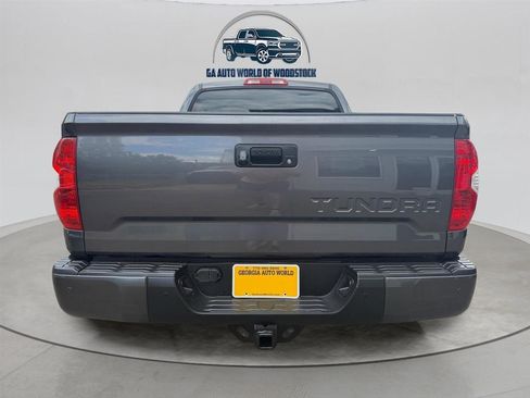 Used 2020 Toyota Tundra Limited w/ Limited Premium Package RWD image 5