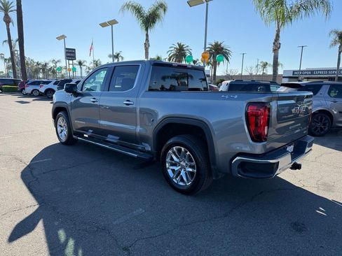 Used 2021 GMC Sierra 1500 SLT w/ SLT Premium Package image 4