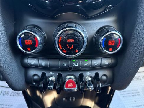 Used 2016 MINI Cooper S image 22