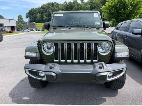 Used 2022 Jeep Gladiator Overland w/ Popular Equipment Package AWD/4WD image 7
