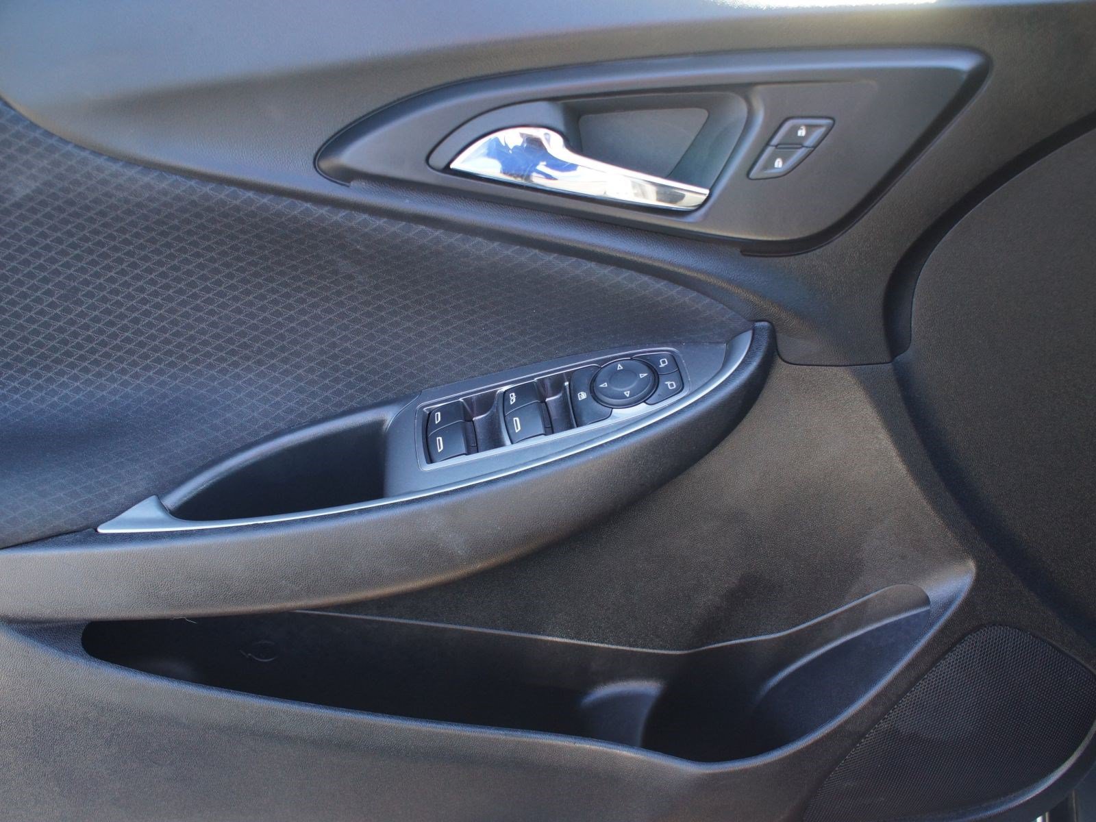 Used 2024 Chevrolet Malibu LT FWD image 28