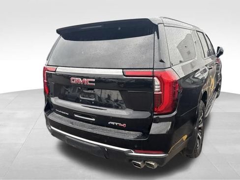 Used 2025 GMC Yukon XL AT4 w/ Premium Trailering Package AWD/4WD image 15