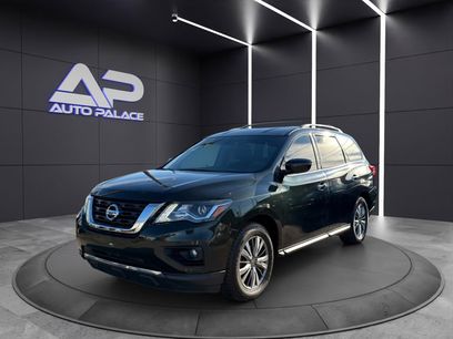 Used 2020 Nissan Pathfinder SV