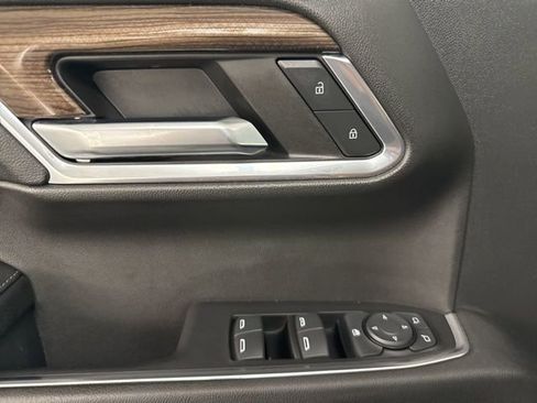 Used 2023 Chevrolet Silverado 1500 LT Trail Boss image 30