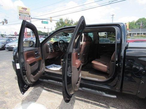 Used 2015 Chevrolet Silverado 1500 High Country w/ High Country Premium Package AWD/4WD image 11