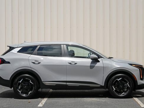 Used 2026 Kia Sportage EX AWD/4WD image 50