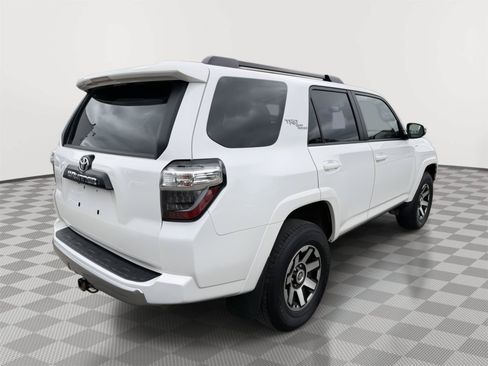 Used 2023 Toyota 4Runner TRD Off-Road Premium w/ Moonroof Package AWD/4WD image 8