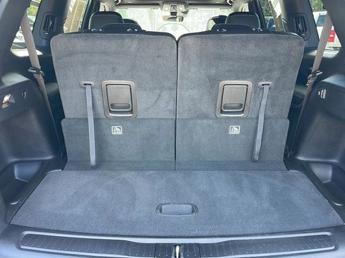 Used 2025 Jeep Grand Cherokee L Altitude RWD image 29