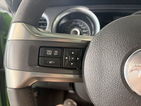 Used 2013 Ford Mustang Boss 302 w/ Boss 302 Accessory Pkg RWD image 20