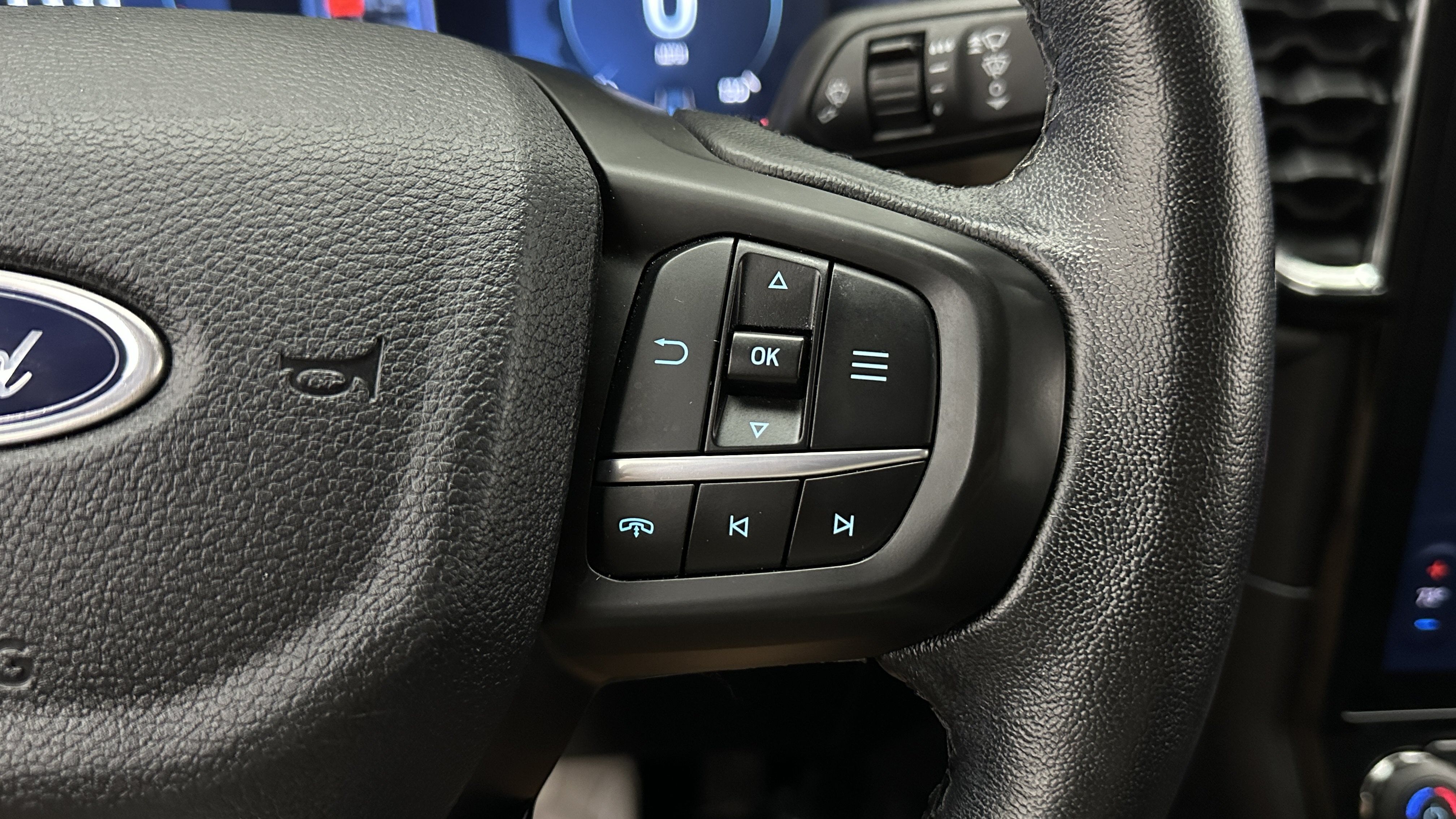Used 2024 Ford Ranger Lariat w/ FX4 Off-Road Package AWD/4WD image 25