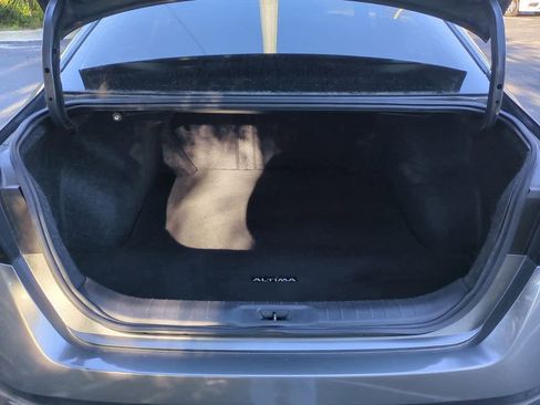 Used 2019 Nissan Altima 2.5 S image 34