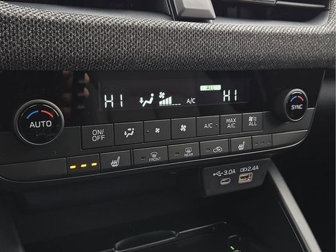 New 2026 Subaru Outback Limited AWD/4WD image 16