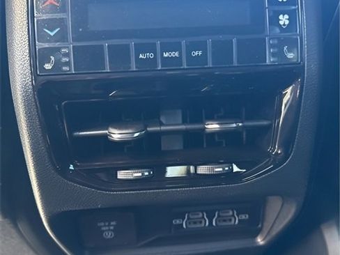 New 2025 Jeep Grand Cherokee L Limited image 22