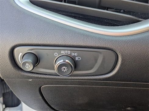 Used 2024 Chevrolet Malibu LT image 16